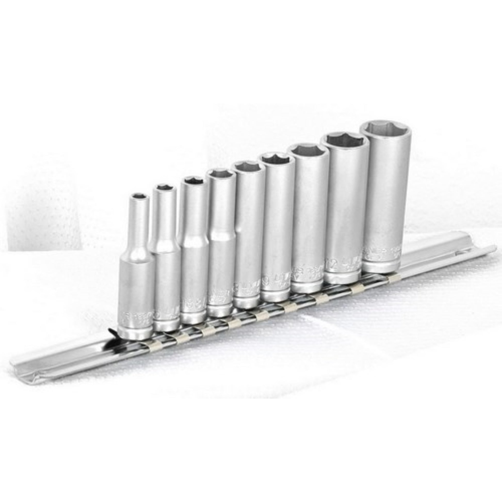  UNIOR  Jeu de douilles longues 1/4" sur rack  Douille, OUTIL A MAIN RANGESTOCK